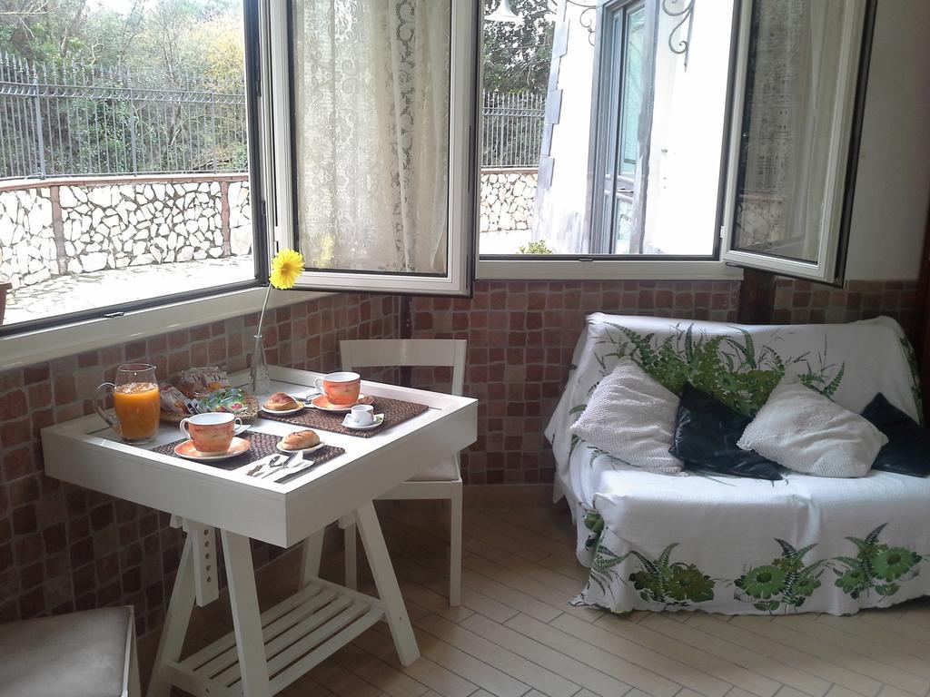 Giardini Di Capodimonte Apartment Nápoles Exterior foto